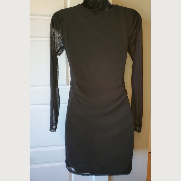 LBD with sheer sleeves and ruching - Picture 2 of 5